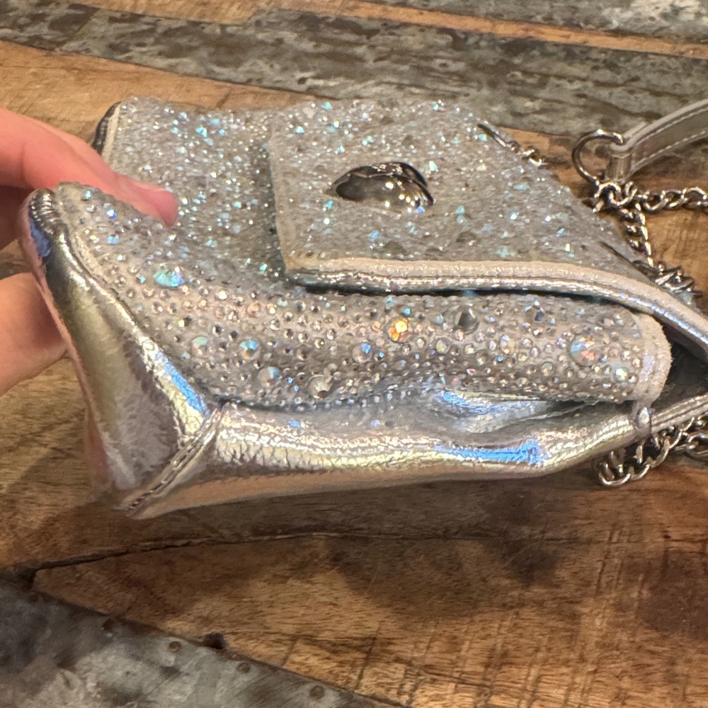 Silver Heart-Embellished Women's Bag - Picture 10 of 12